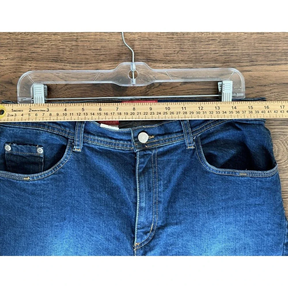 Y2K Style Zena Jeans Women’s Size 12 Bootcut Dark Wash Stretch Made in Colombia